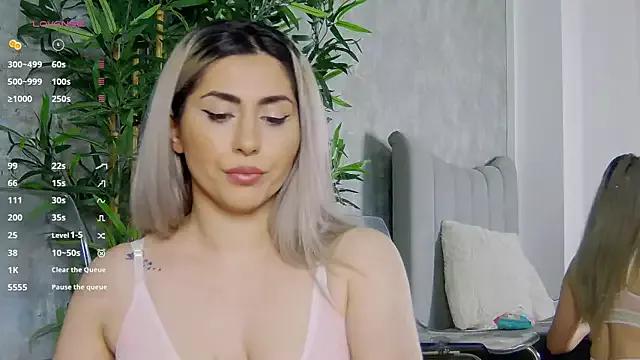 Customizable and immersive: Energize your taste buds and checkout our delicious choice of amateur cams liveshows with excited livestreamers getting their sweet physiques pounded with their beloved vibrating toys.