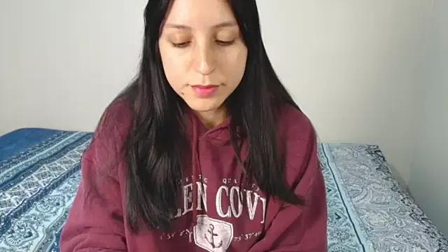 Customizable and immersive: Energize your taste buds and checkout our delicious choice of amateur cams liveshows with excited livestreamers getting their sweet physiques pounded with their beloved vibrating toys.