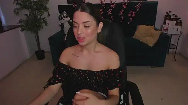 Customizable and immersive: Energize your taste buds and checkout our delicious choice of amateur cams liveshows with excited livestreamers getting their sweet physiques pounded with their beloved vibrating toys.