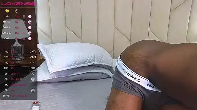 CharlesBrown_ from StripChat is Freechat