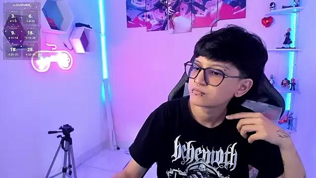 CharlieTaylor__ from StripChat is Freechat