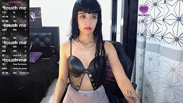 Customizable and immersive: Energize your taste buds and checkout our delicious choice of amateur cams liveshows with excited livestreamers getting their sweet physiques pounded with their beloved vibrating toys.