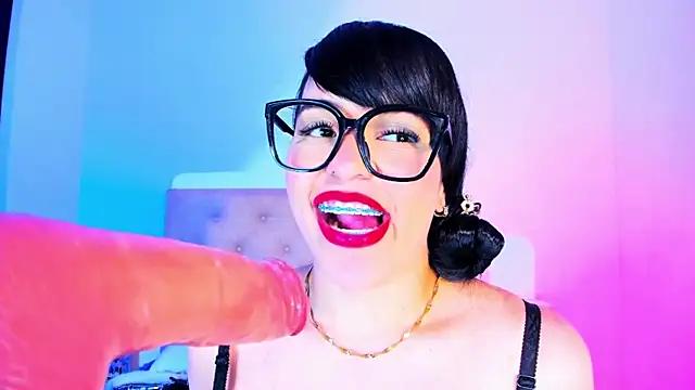 Customizable and immersive: Energize your taste buds and checkout our delicious choice of amateur cams liveshows with excited livestreamers getting their sweet physiques pounded with their beloved vibrating toys.