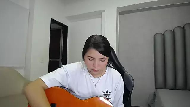 Charlotte-Star from StripChat is Freechat