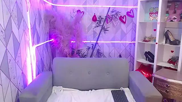 Customizable and immersive: Energize your taste buds and checkout our delicious choice of amateur cams liveshows with excited livestreamers getting their sweet physiques pounded with their beloved vibrating toys.