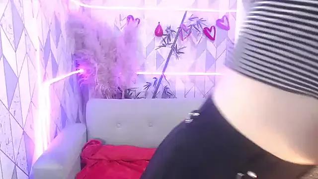 charlottemoonxz from StripChat is Freechat