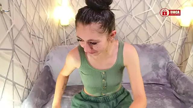 Charming_LIA from StripChat is Freechat