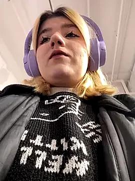 Cherry___Blossom from StripChat is Freechat