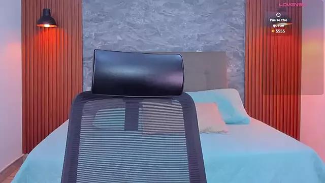 Customizable and immersive: Energize your taste buds and checkout our delicious choice of amateur cams liveshows with excited livestreamers getting their sweet physiques pounded with their beloved vibrating toys.