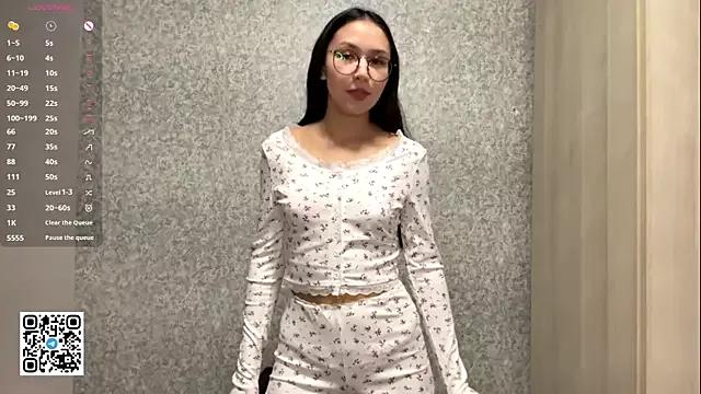 CherryDreamers from StripChat is Freechat