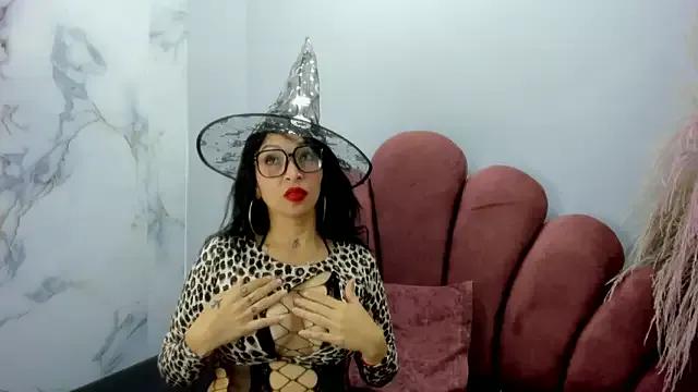 CHIARAJJONES from StripChat is Freechat