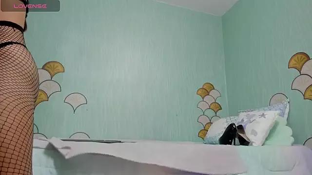 Chloe_Dream4u from StripChat is Freechat