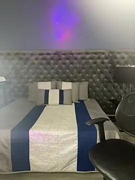 ChloeLambert from StripChat is Freechat