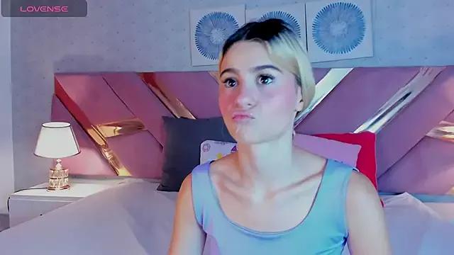 Customizable and immersive: Energize your taste buds and checkout our delicious choice of amateur cams liveshows with excited livestreamers getting their sweet physiques pounded with their beloved vibrating toys.