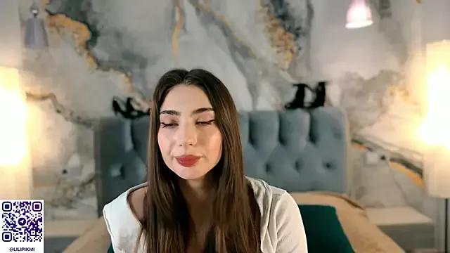 Customizable and immersive: Energize your taste buds and checkout our delicious choice of amateur cams liveshows with excited livestreamers getting their sweet physiques pounded with their beloved vibrating toys.