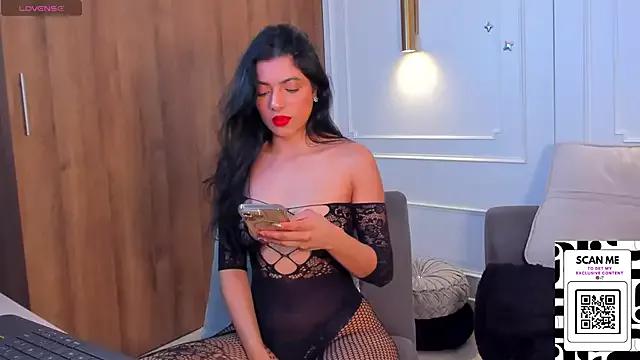 Customizable and immersive: Energize your taste buds and checkout our delicious choice of amateur cams liveshows with excited livestreamers getting their sweet physiques pounded with their beloved vibrating toys.