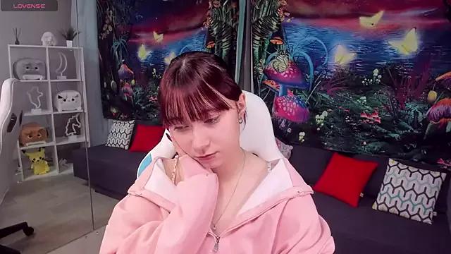 Customizable and immersive: Energize your taste buds and checkout our delicious choice of amateur cams liveshows with excited livestreamers getting their sweet physiques pounded with their beloved vibrating toys.