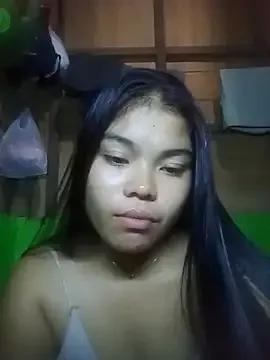cloe_candy19 from StripChat is Freechat