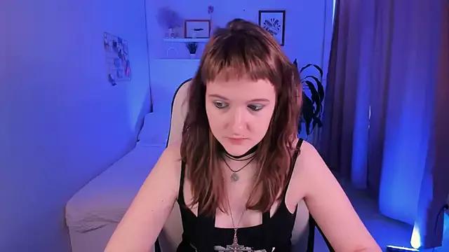Clover_red from StripChat is Freechat