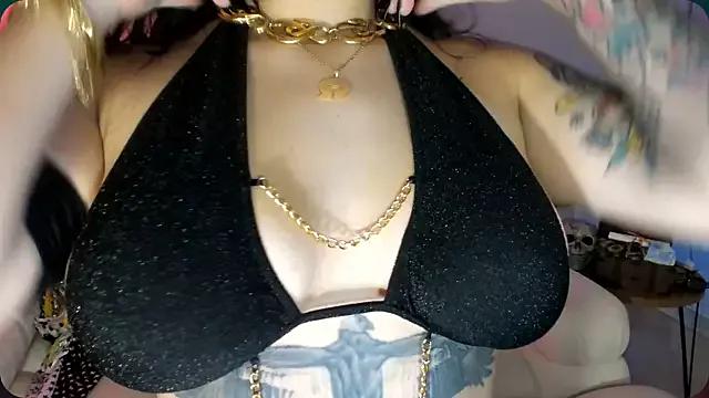 Customizable and immersive: Energize your taste buds and checkout our delicious choice of amateur cams liveshows with excited livestreamers getting their sweet physiques pounded with their beloved vibrating toys.