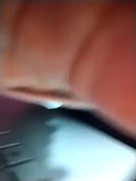 Conyvai27 from StripChat is Freechat