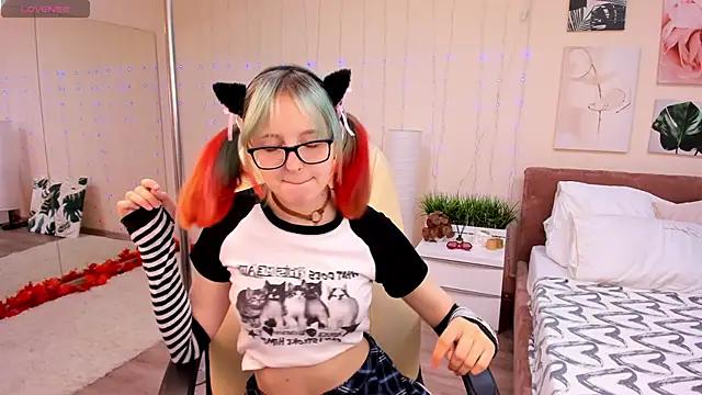 Customizable and immersive: Energize your taste buds and checkout our delicious choice of amateur cams liveshows with excited livestreamers getting their sweet physiques pounded with their beloved vibrating toys.