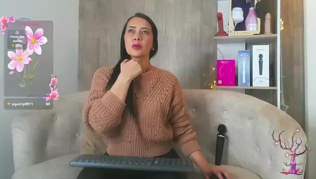 Customizable and immersive: Energize your taste buds and checkout our delicious choice of amateur cams liveshows with excited livestreamers getting their sweet physiques pounded with their beloved vibrating toys.