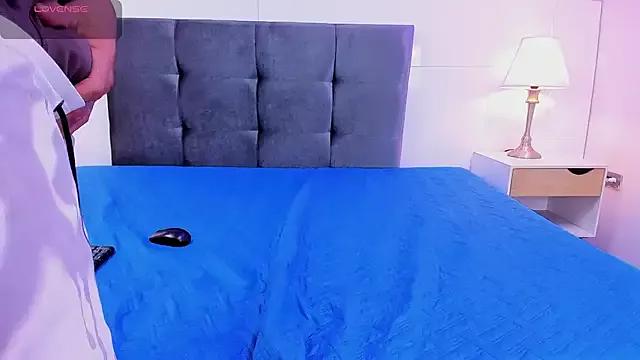 Customizable and immersive: Energize your taste buds and checkout our delicious choice of amateur cams liveshows with excited livestreamers getting their sweet physiques pounded with their beloved vibrating toys.