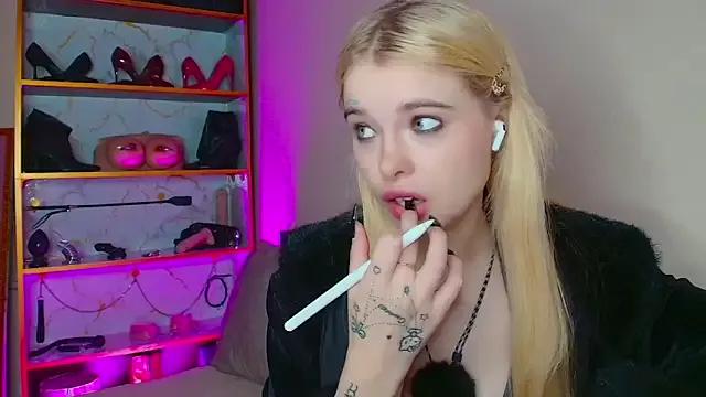 Customizable and immersive: Energize your taste buds and checkout our delicious choice of amateur cams liveshows with excited livestreamers getting their sweet physiques pounded with their beloved vibrating toys.