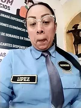 CRISTAL__11 from StripChat is Freechat