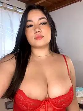 Customizable and immersive: Energize your taste buds and checkout our delicious choice of amateur cams liveshows with excited livestreamers getting their sweet physiques pounded with their beloved vibrating toys.