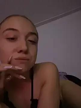 CristinaSww from StripChat is Freechat