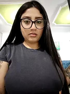 Customizable and immersive: Energize your taste buds and checkout our delicious choice of amateur cams liveshows with excited livestreamers getting their sweet physiques pounded with their beloved vibrating toys.