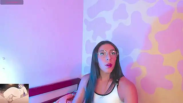 Customizable and immersive: Energize your taste buds and checkout our delicious choice of amateur cams liveshows with excited livestreamers getting their sweet physiques pounded with their beloved vibrating toys.