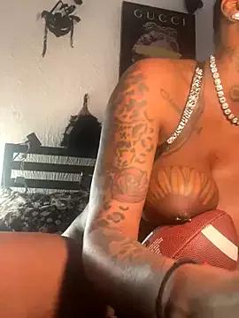 Photos of CUMQUEEN-XXX69 from StripChat is Freechat