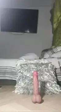 CurvySara1 from StripChat is Freechat