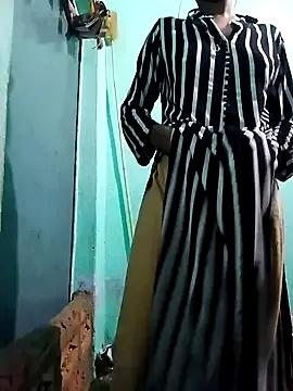 Cute-Anisha from StripChat is Freechat