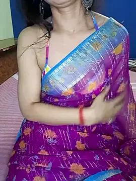 Cute-Zarina from StripChat is Freechat