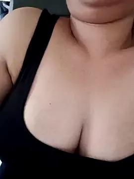 Cute_Nitika from StripChat is Freechat