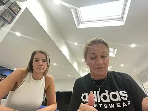 Customizable and immersive: Energize your taste buds and checkout our delicious choice of amateur cams liveshows with excited livestreamers getting their sweet physiques pounded with their beloved vibrating toys.