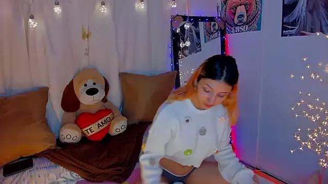 cuteweed420 from StripChat is Freechat