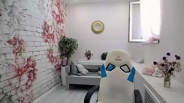 Customizable and immersive: Energize your taste buds and checkout our delicious choice of amateur cams liveshows with excited livestreamers getting their sweet physiques pounded with their beloved vibrating toys.