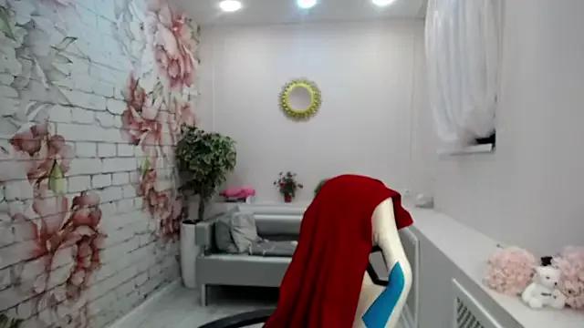 Customizable and immersive: Energize your taste buds and checkout our delicious choice of amateur cams liveshows with excited livestreamers getting their sweet physiques pounded with their beloved vibrating toys.