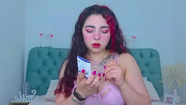 Customizable and immersive: Energize your taste buds and checkout our delicious choice of amateur cams liveshows with excited livestreamers getting their sweet physiques pounded with their beloved vibrating toys.