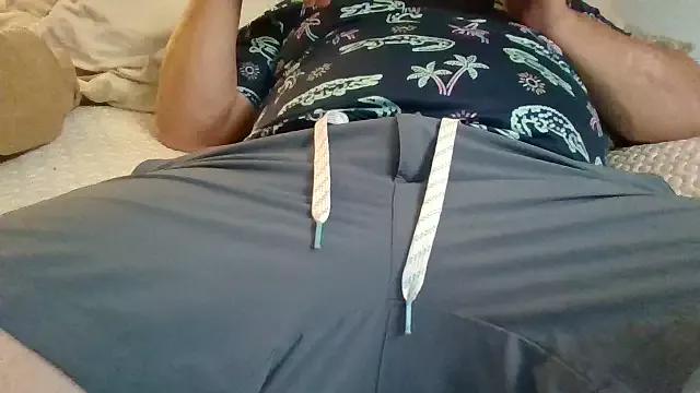 Photos of Dadbod4you from StripChat is Freechat