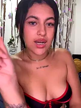 Customizable and immersive: Energize your taste buds and checkout our delicious choice of amateur cams liveshows with excited livestreamers getting their sweet physiques pounded with their beloved vibrating toys.