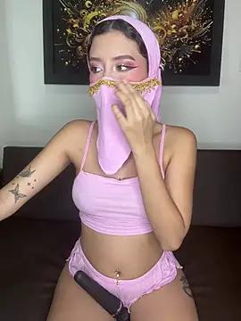 Customizable and immersive: Energize your taste buds and checkout our delicious choice of amateur cams liveshows with excited livestreamers getting their sweet physiques pounded with their beloved vibrating toys.