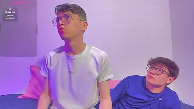 Customizable and immersive: Energize your taste buds and checkout our delicious choice of amateur cams liveshows with excited livestreamers getting their sweet physiques pounded with their beloved vibrating toys.