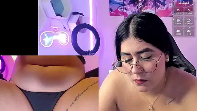 Customizable and immersive: Energize your taste buds and checkout our delicious choice of amateur cams liveshows with excited livestreamers getting their sweet physiques pounded with their beloved vibrating toys.