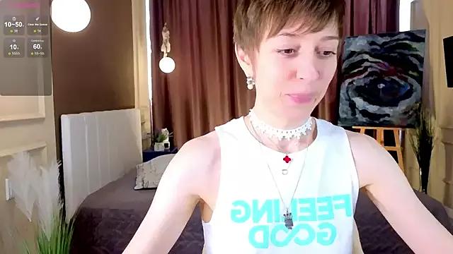 Customizable and immersive: Energize your taste buds and checkout our delicious choice of amateur cams liveshows with excited livestreamers getting their sweet physiques pounded with their beloved vibrating toys.